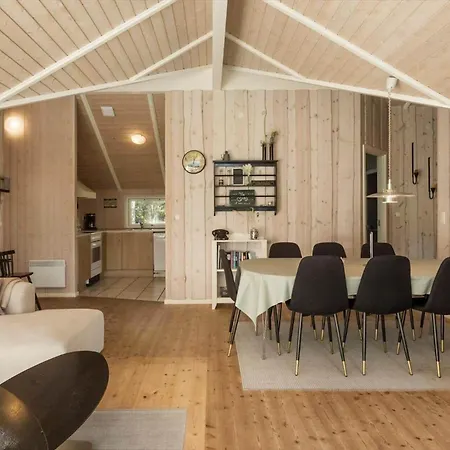 M397-vaeggerlose-stolt-henriksvej-111